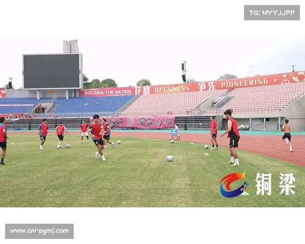 重庆铜梁龙迪拜冬训，年轻球员为主力框架